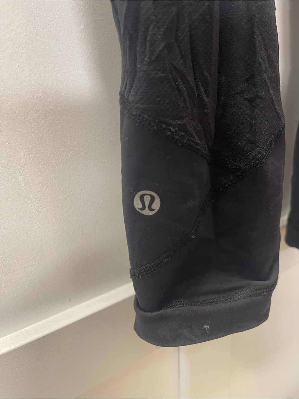 lululemon athletica Black High-Waist Leggings with Side Pockets - Picture 3 of 3